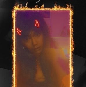 Meet your Posher, Nikki